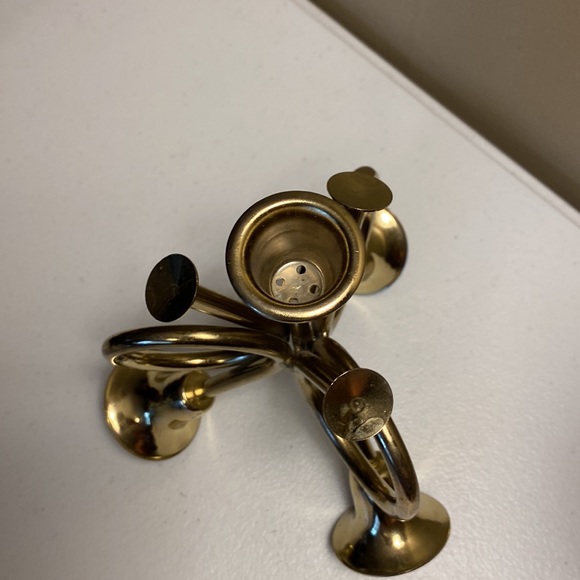 Brass Triple Horn Candlestick Holder - Picture 2 of 8